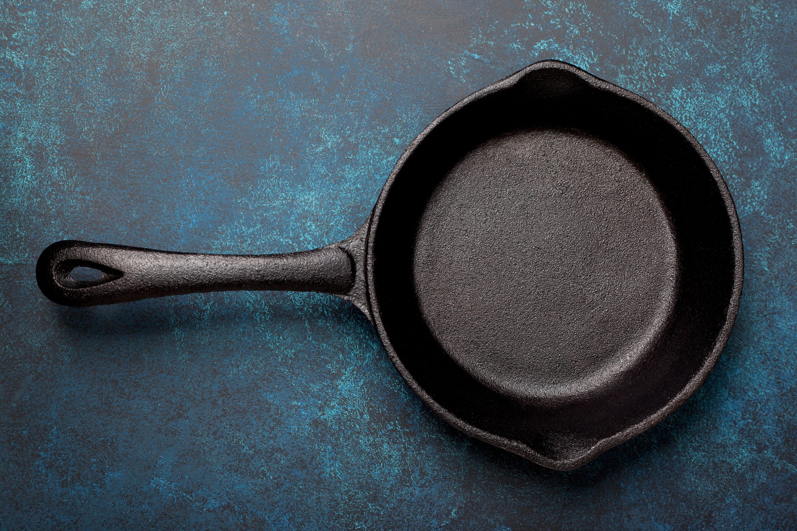 Splotchy Skillet? How To Fix Uneven Cast Iron Seasoning - Campfires and Cast  Iron