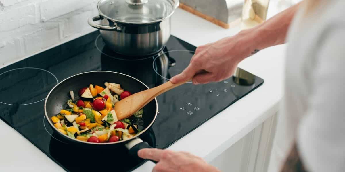 best pots and pans set for electric stove